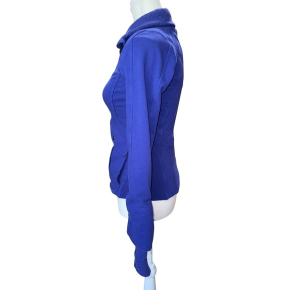 Lululemon "It's Happening" Jacket – Pigment Blue - Picture 7 of 12